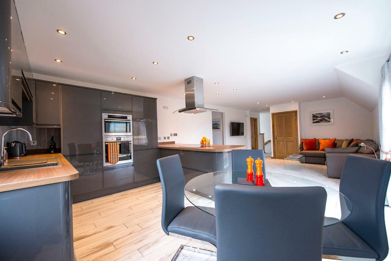 Tower Ridge Courtyard Apartment Fort William Luaran gambar